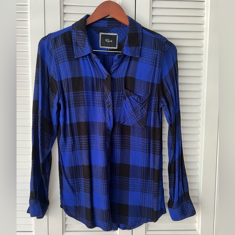 Rails Hunter top, brilliant blue and black, size small